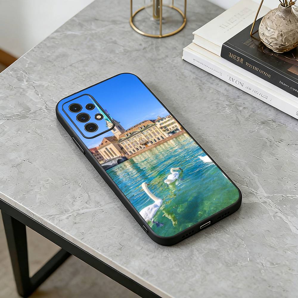 지우리히에서 영감을 받은 블랙 실리콘 소프트 폰 케이스 - Zurich Phone Cases 리뷰 및 가격
